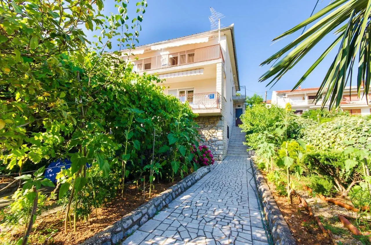 Apartments Daria Selce Croatia