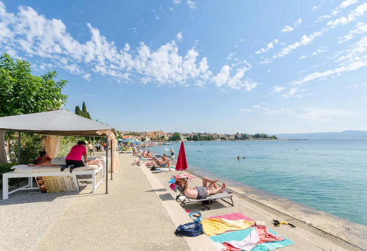 Apartments Daria Selce 0*,  Croatia