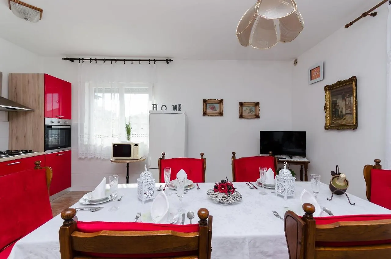 Apartments Daria Selce Croatia