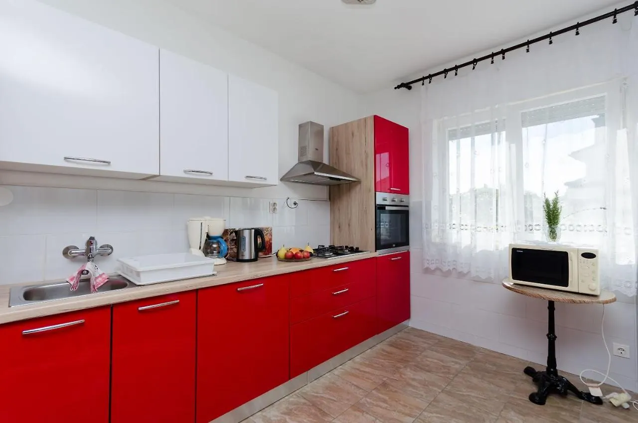 Apartments Daria Selce 0*,  Croatia